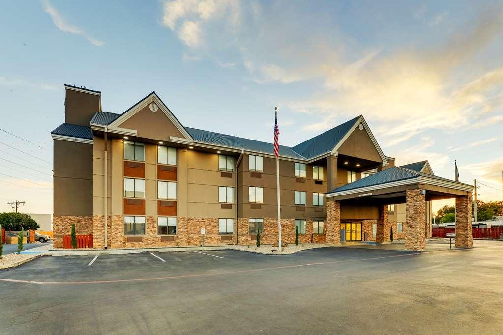 Best Western Plus Riata Ξενοδοχείο Brownwood Εξωτερικό φωτογραφία